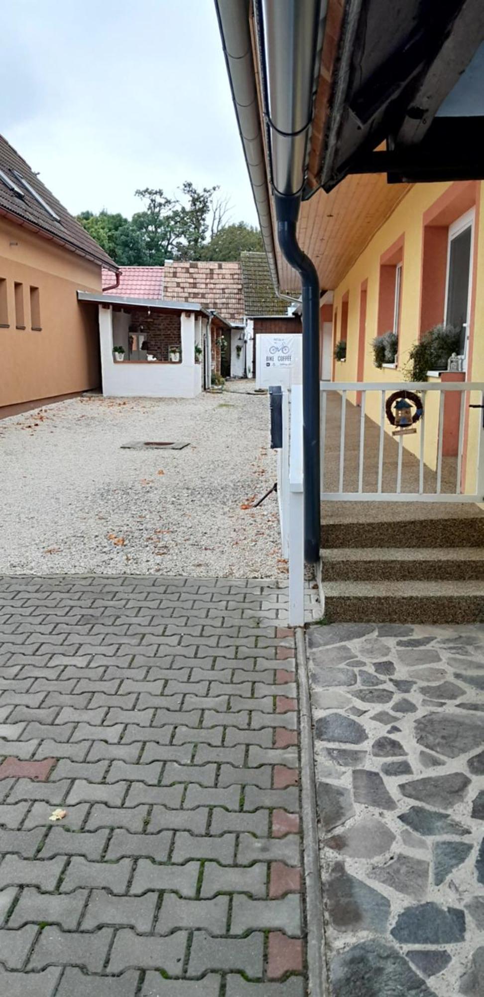Ubytovanie Na Dedine Chocholna-Velcice Bagian luar foto